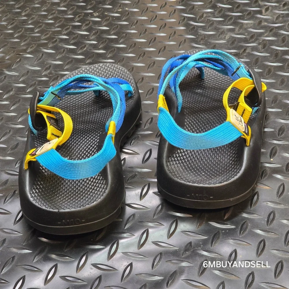 Chaco Z2 Colorado Sandals Mens 10 Blue Yellow Vibram Made in USA Hiking Strappy